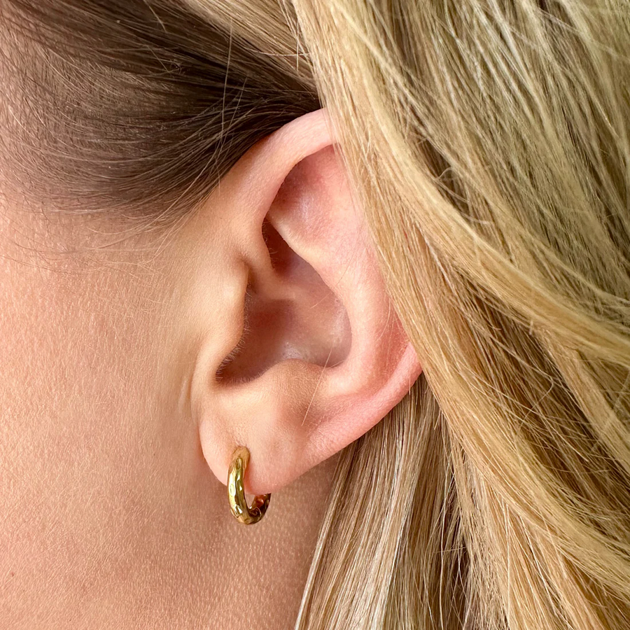 EVER. Jewellery - Wave Gold Huggie Earrings